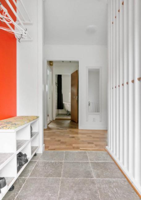 Cheerful Three Room Villa At Stroemstad City Center Екстериор снимка